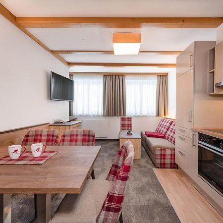 Apartments & Garni Alpenrose اوبرتاورن المظهر الخارجي الصورة
