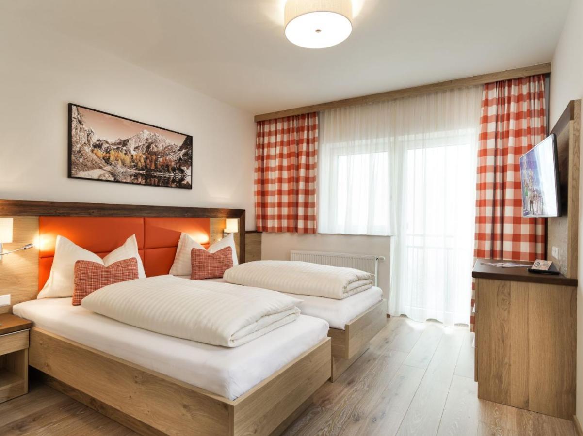 Apartments & Garni Alpenrose اوبرتاورن المظهر الخارجي الصورة