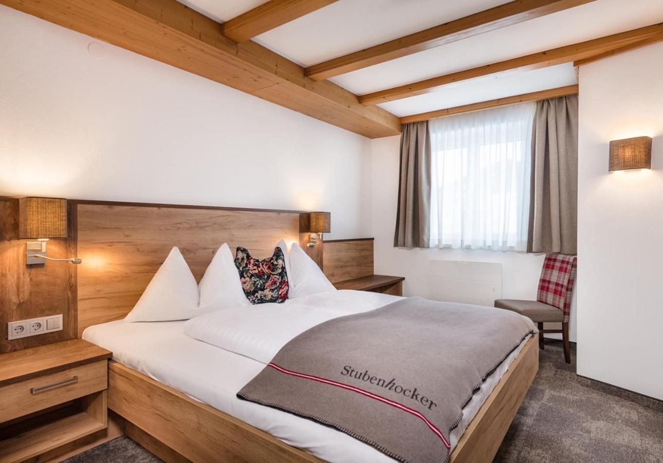 Apartments & Garni Alpenrose اوبرتاورن المظهر الخارجي الصورة