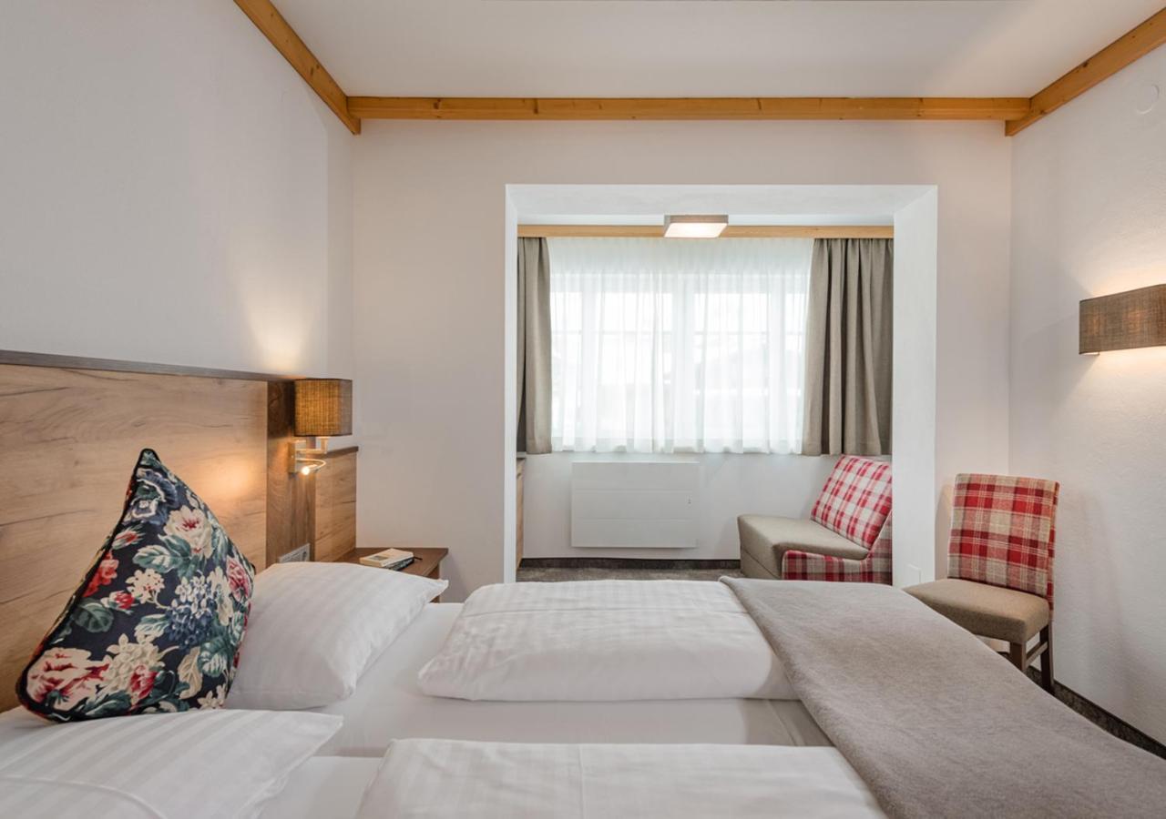 Apartments & Garni Alpenrose اوبرتاورن المظهر الخارجي الصورة