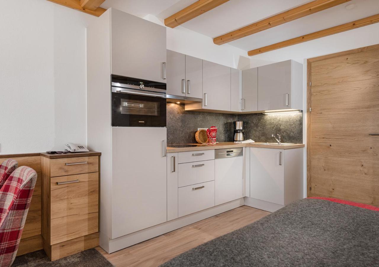 Apartments & Garni Alpenrose اوبرتاورن المظهر الخارجي الصورة